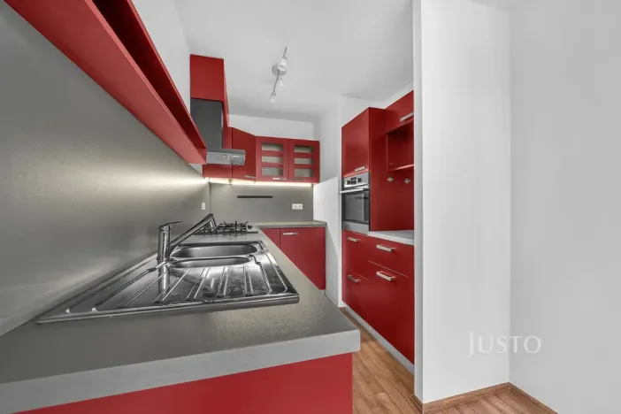 Pronájem bytu 3+kk, Praha, Livornská, 70 m2