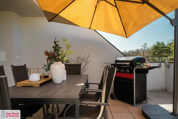 Prodej bytu 3+kk, Milovice, Zátopkova, 108 m2