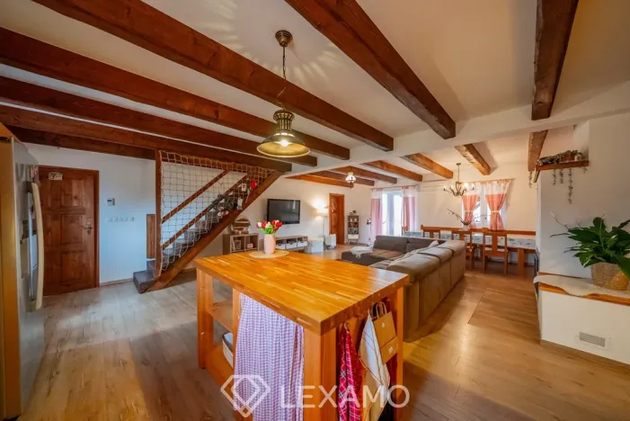 Prodej rodinného domu, Jevišovka, 306 m2