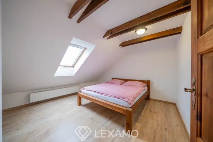 Prodej rodinného domu, Jevišovka, 306 m2