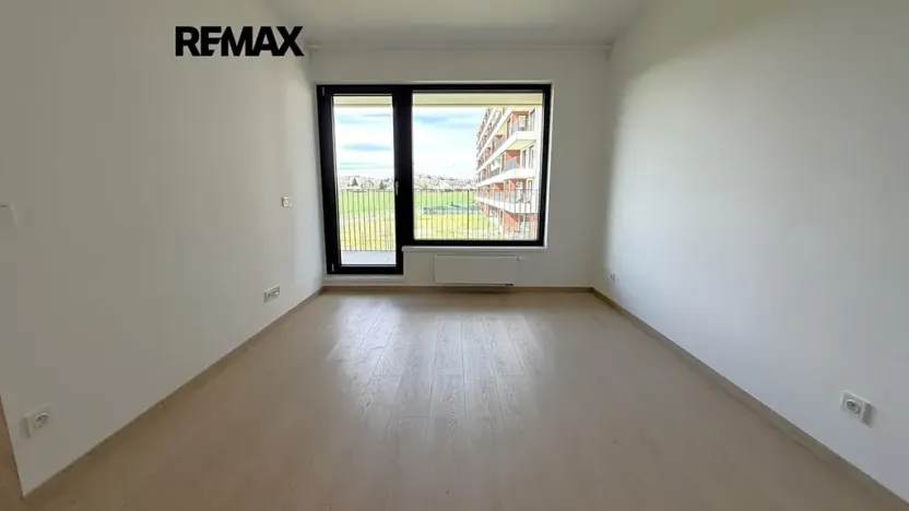 Pronájem bytu 2+kk, Praha - Letňany, Vyletalova, 54 m2