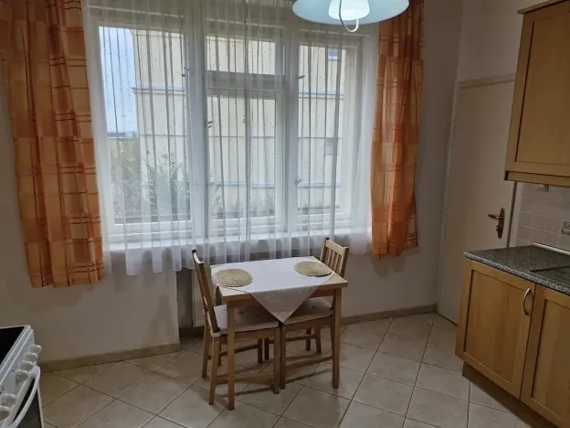 Pronájem bytu 3+1, Praha - Strašnice, Pod Viktorkou, 107 m2