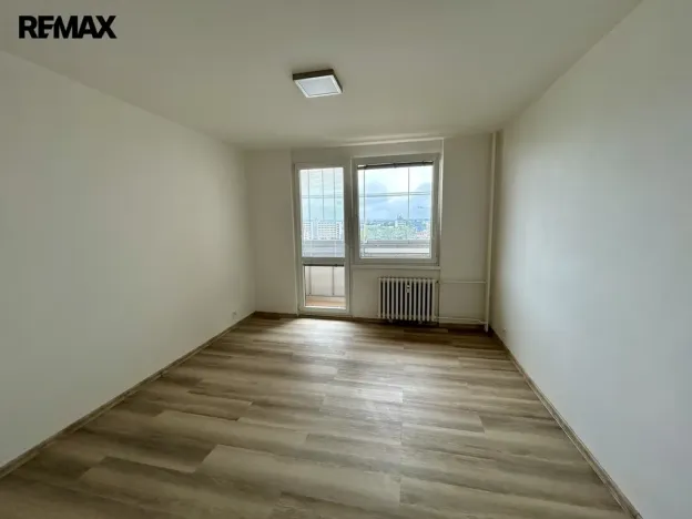 Pronájem bytu 2+kk, Hradec Králové, třída Edvarda Beneše, 48 m2