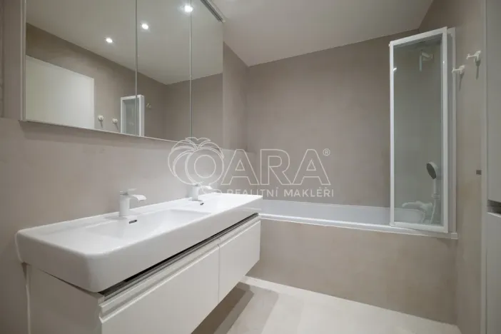 Pronájem bytu 4+kk, Praha - Michle, Baarova, 109 m2