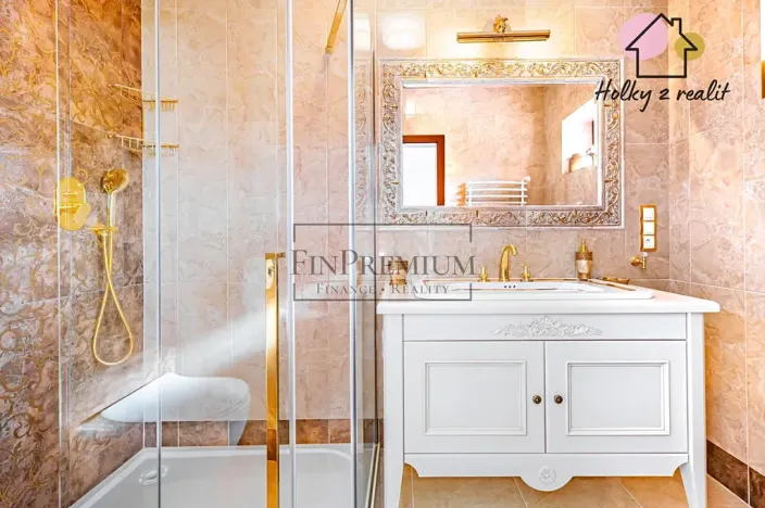 Prodej rodinného domu, Psáry, U Studny, 298 m2