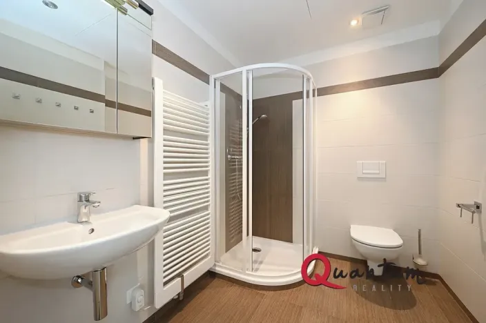 Pronájem bytu 4+kk, Praha - Prosek, Na samotě, 167 m2