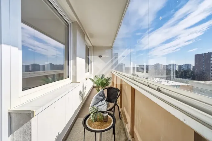 Prodej bytu 3+1, Praha - Prosek, Veltruská, 61 m2