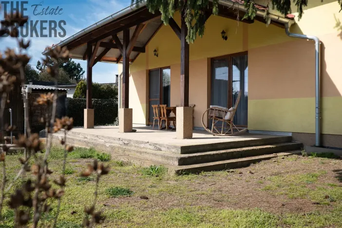 Prodej rodinného domu, Libiš, Polní, 153 m2