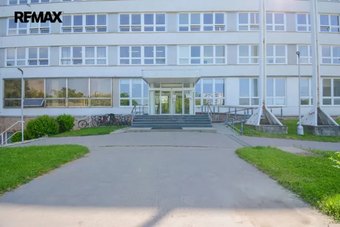 Pronájem kanceláře, Pardubice - Zelené Předměstí, Masarykovo náměstí, 19 m2
