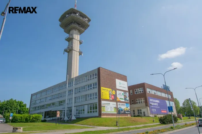 Pronájem kanceláře, Pardubice - Zelené Předměstí, Masarykovo náměstí, 19 m2