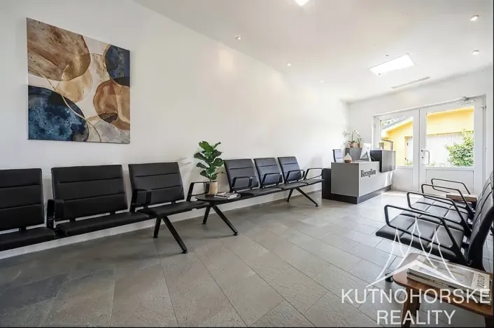 Prodej komerční nemovitosti, Kutná Hora, Zvěřinova, 318 m2