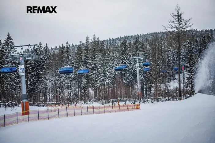 Prodej bytu 2+kk, Svoboda nad Úpou, Nádražní, 56 m2