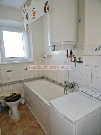 Pronájem bytu 1+kk, Zlín, Kostelecká, 30 m2