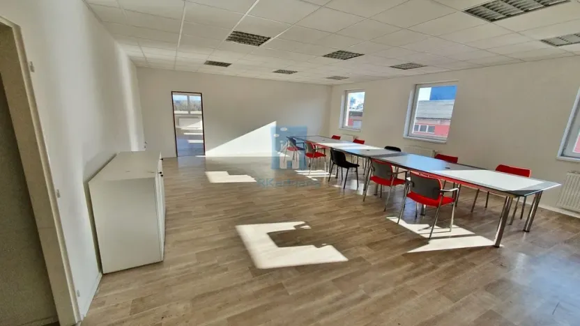 Pronájem kanceláře, Nýřany, Hřbitovní, 30 m2
