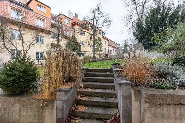 Pronájem bytu 2+kk, Praha - Smíchov, Peroutkova, 49 m2