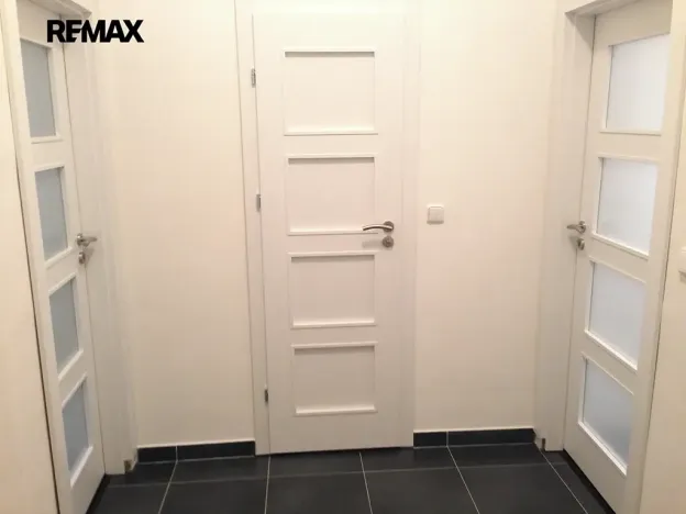 Pronájem bytu 2+kk, Praha - Vršovice, Na spojce, 47 m2