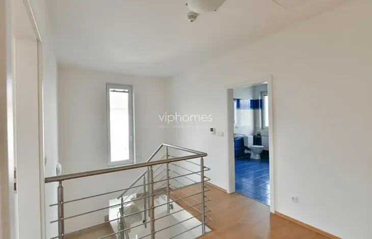 Pronájem vily, Průhonice, Pod Valem II., 285 m2