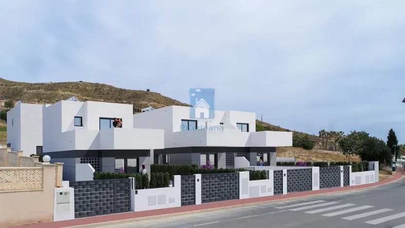 Prodej vily, Busot,, Španělsko, 67 m2