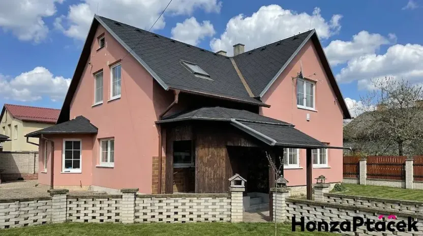 Prodej rodinného domu, Praha, 219 m2