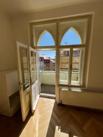 Pronájem bytu 2+kk, Praha - Vršovice, Slovinská, 44 m2