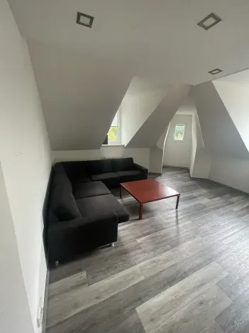 Pronájem bytu 2+1, Karlovy Vary, Moskevská, 60 m2