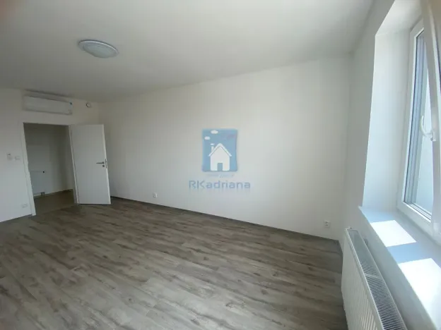 Pronájem bytu 2+kk, Plzeň, Železniční, 78 m2