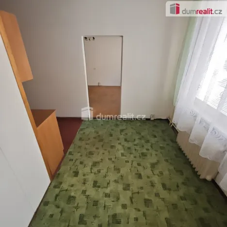 Pronájem bytu 2+1, Děčín - Děčín III-Staré Město, Kladenská, 58 m2