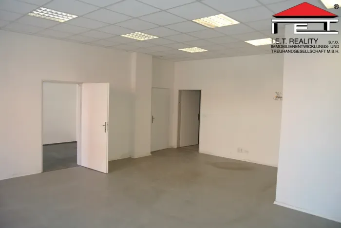 Pronájem obchodního prostoru, Ostrava, Slovenská, 992 m2