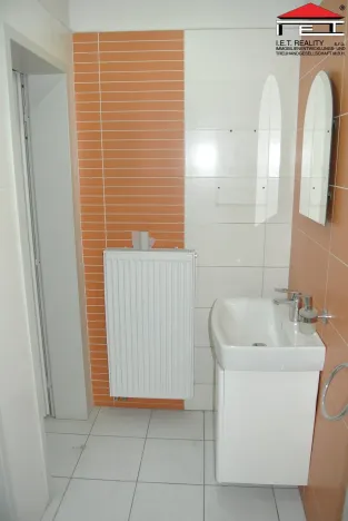 Pronájem obchodního prostoru, Ostrava, Slovenská, 992 m2