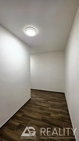 Prodej bytu 3+kk, Praha - Hlubočepy, Pod Žvahovem, 88 m2