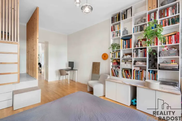 Pronájem bytu 2+kk, Praha - Žižkov, Víta Nejedlého, 43 m2