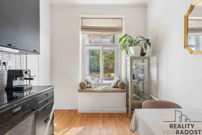 Pronájem bytu 2+kk, Praha - Žižkov, Víta Nejedlého, 43 m2