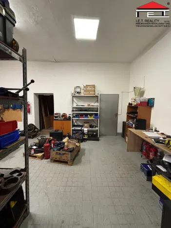 Pronájem skladu, Ostrava, Ruská, 1415 m2