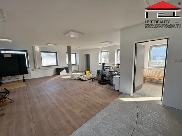 Pronájem skladu, Baška, 154 m2