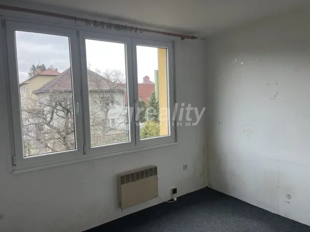 Prodej bytu 3+1, Černovice, Tyršova, 75 m2