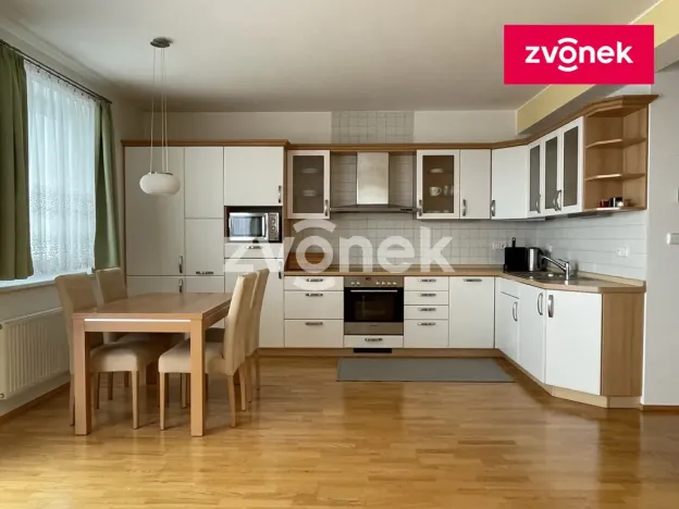 Pronájem bytu 3+kk, Zlín, Plesníkova, 118 m2