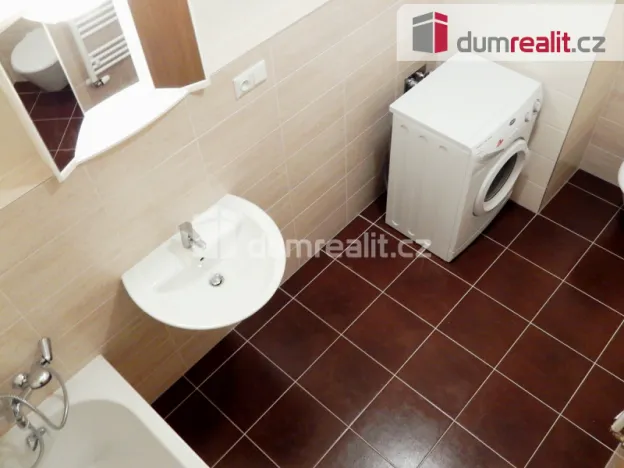 Pronájem bytu 1+kk, Praha - Čakovice, Bermanova, 37 m2