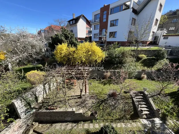 Pronájem bytu 2+kk, Praha - Smíchov, Na Václavce, 39 m2