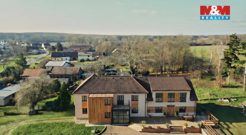 Prodej bytu 3+kk, Nechanice - Staré Nechanice, 117 m2