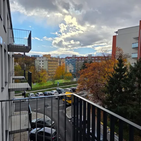 Pronájem bytu 2+kk, Praha, Maroldova, 43 m2