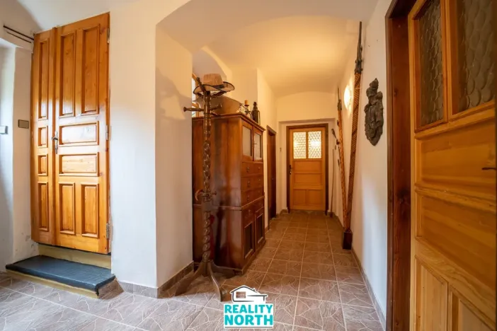 Prodej rodinného domu, Kanina, 386 m2