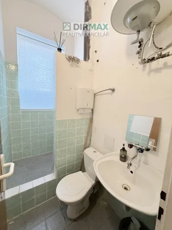 Pronájem obchodního prostoru, Plzeň, Slovanská, 18 m2