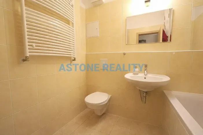 Pronájem bytu 2+kk, Praha - Michle, V dolině, 50 m2