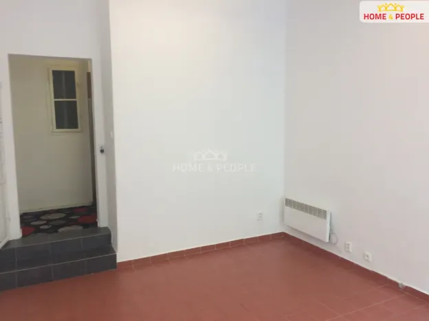 Pronájem obchodního prostoru, Praha - Žižkov, Biskupcova, 32 m2