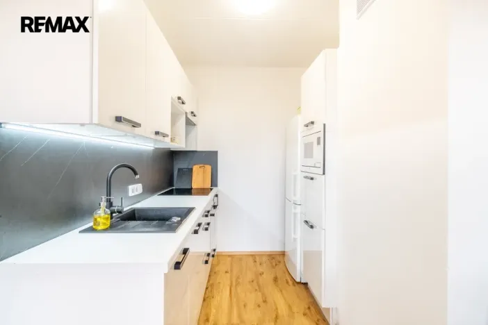 Prodej bytu 2+kk, Praha - Chodov, Brandlova, 45 m2