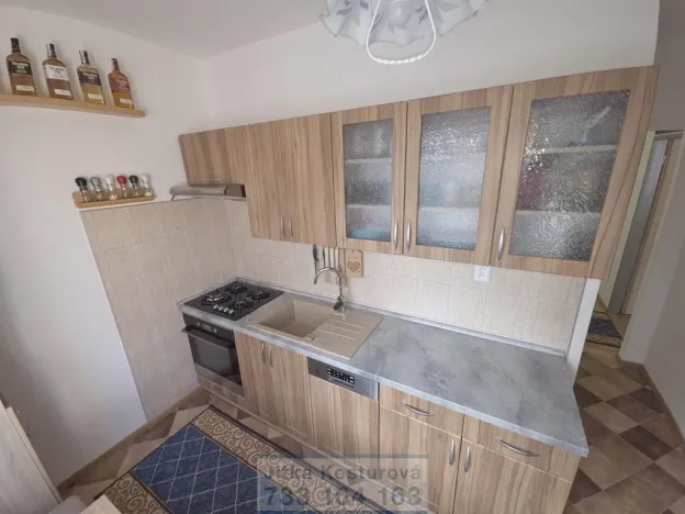 Prodej bytu 2+1, Krnov - Pod Bezručovým vrchem, Jiráskova, 55 m2