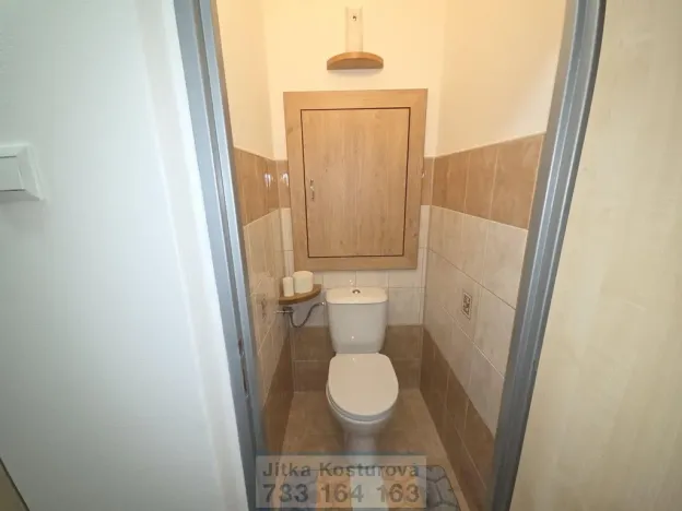 Prodej bytu 2+1, Krnov - Pod Bezručovým vrchem, Jiráskova, 55 m2