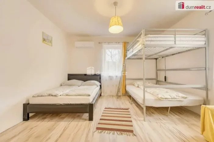 Prodej rodinného domu, Velichov, 300 m2