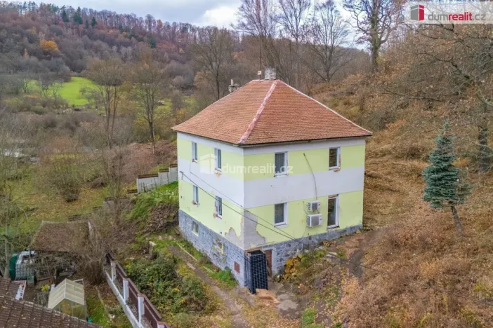 Prodej rodinného domu, Velichov, 300 m2