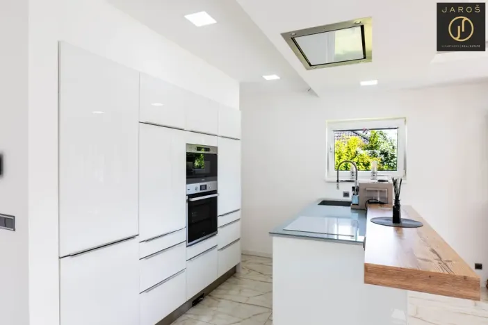 Prodej rodinného domu, Buštěhrad, Břízová, 275 m2